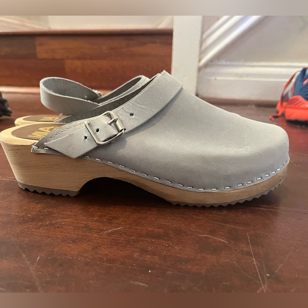 MIA Suede Alma Clogs